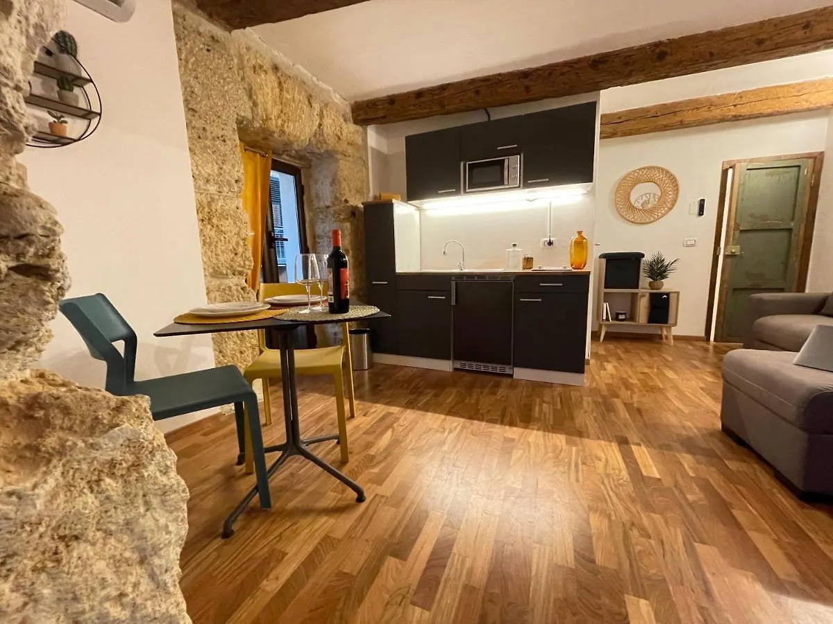 Casa vacanze Corrieri Little Apartment Palermo